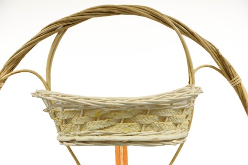 Panier à trois niveaux en osier blanc
