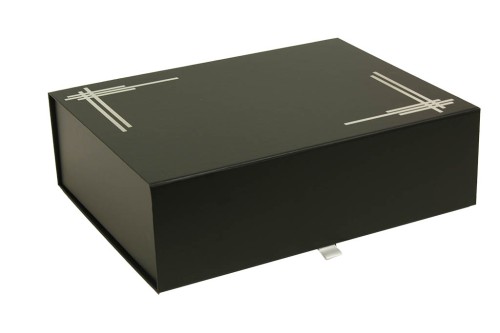 Caja carton negra diseño