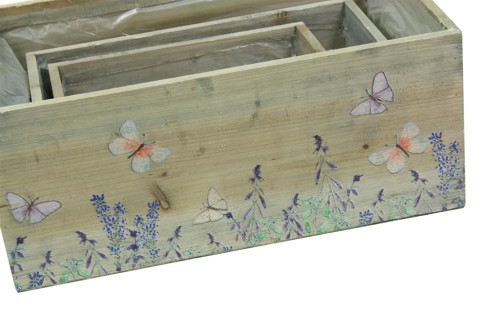 Maceta jardín con mariposas
