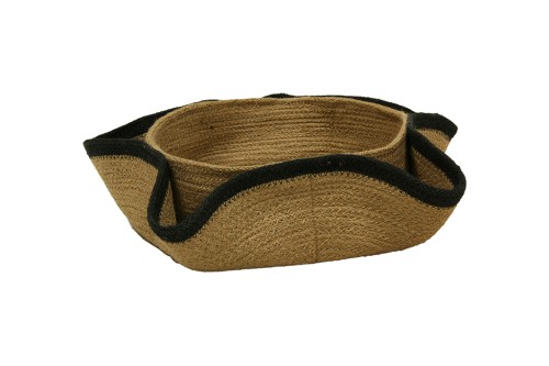 Cesta para almacenamiento con plieges