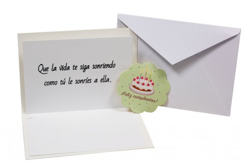 Tarjeta feliz cumpleaños - tarta fresas