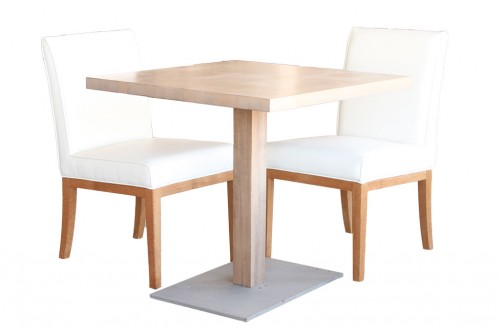 Conjunto mesa y sillas blancas