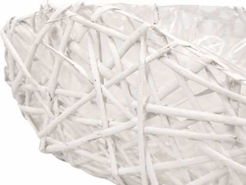 Cesta de mimbre blanca