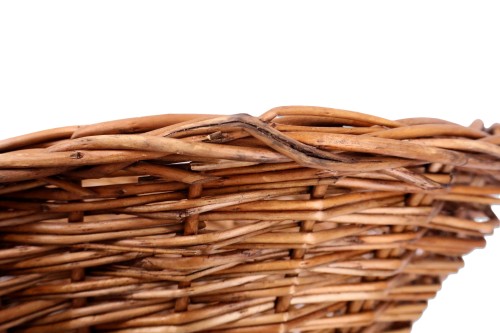 Cesta de mimbre ovalada marrón