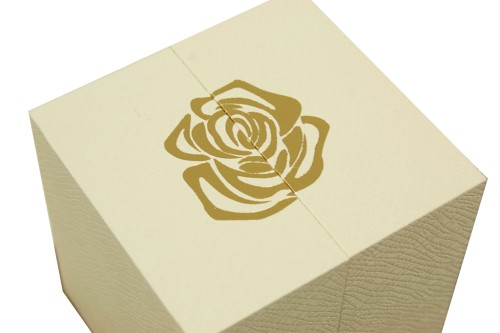 Cajita rosa preservada blanca joyero sorpresa